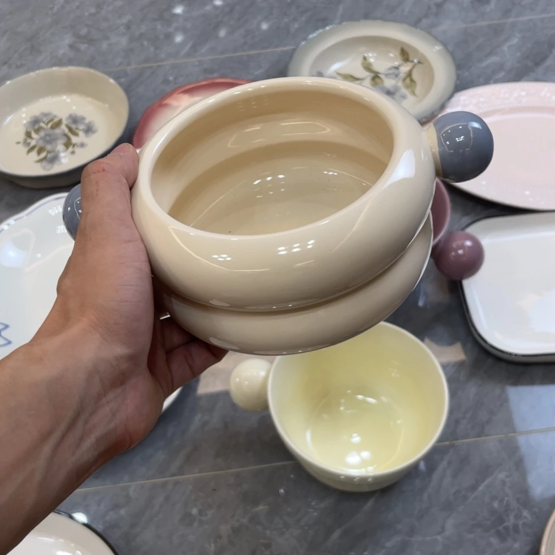 陶瓷微瑕餐具介意勿拍，满18飞！