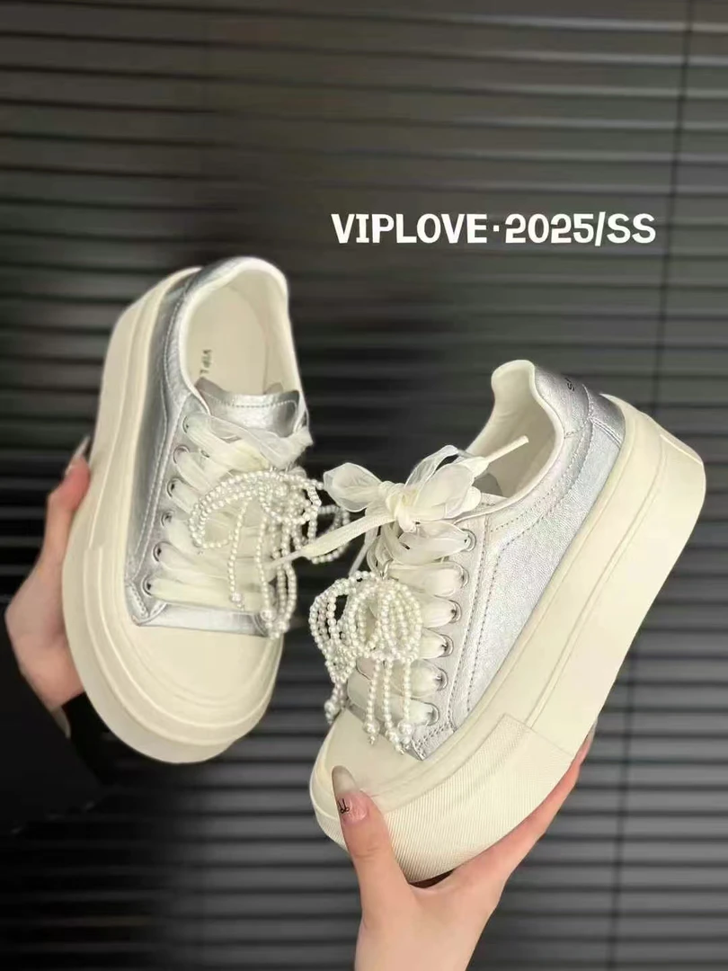 【收藏】设计师款重工可拆卸珍珠蝴蝶结饼干鞋