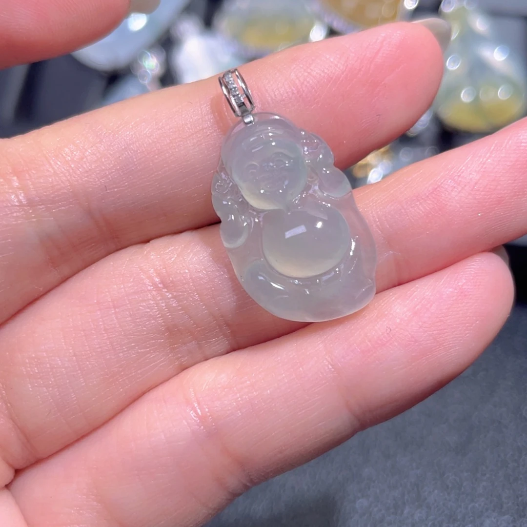 颈饰18K金镶嵌翡翠翡翠