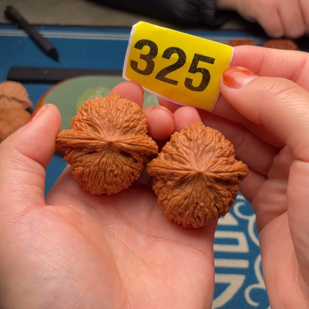 吊坠文玩核桃42泥鳅背325号