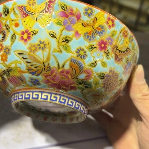 你就在家里吃东西吃哈哈哈你说吧