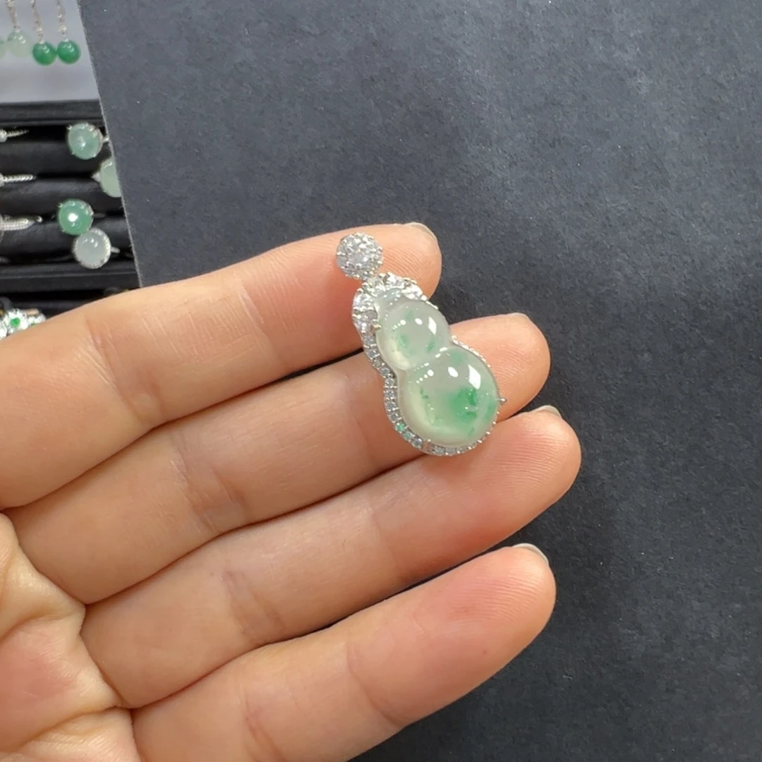 石英质玉银S925镶嵌颈饰