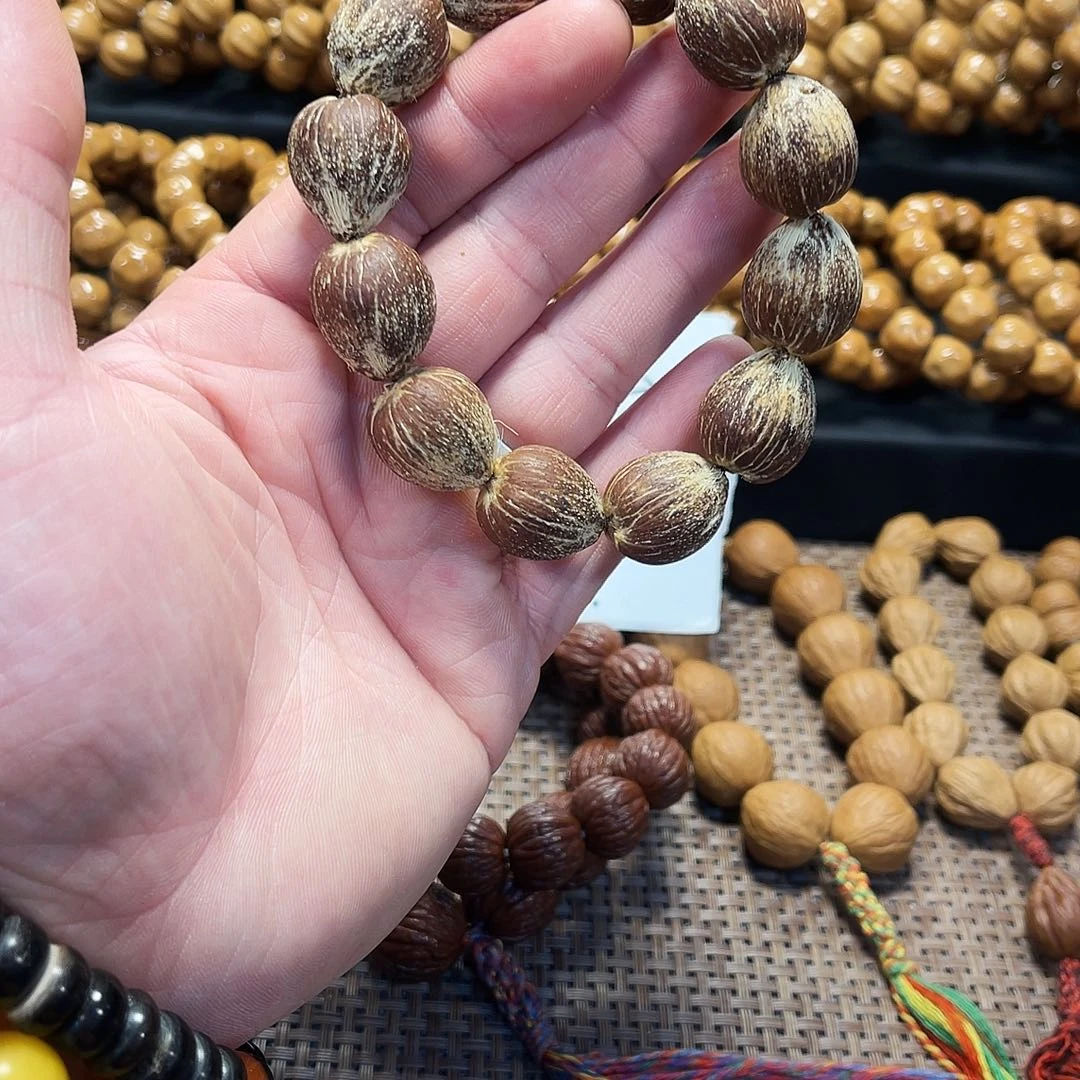 猴头核桃手串猴头紫金鼠