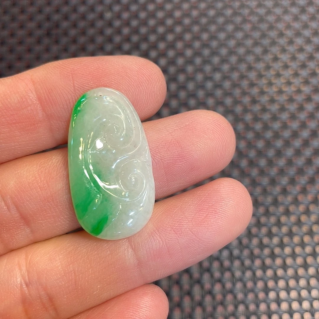 翡翠未镶嵌颈饰天然缅甸翡翠Ａ货