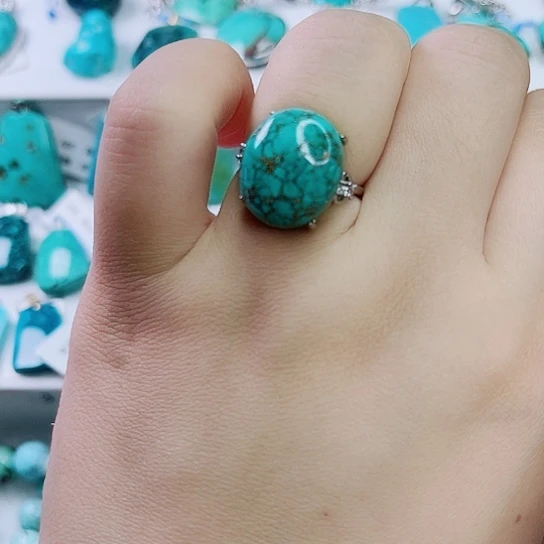 未镶嵌绿松石珠宝奇石