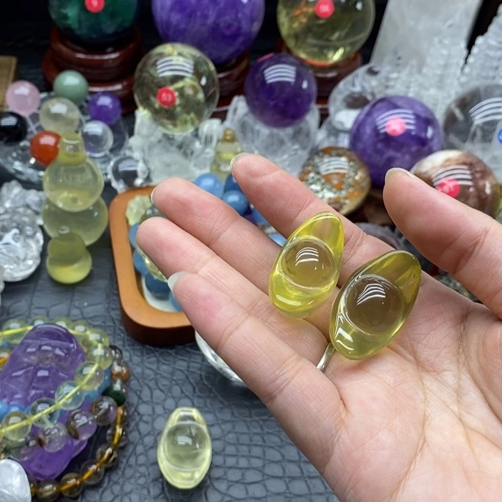 大***兴石材天然黄水晶元宝
