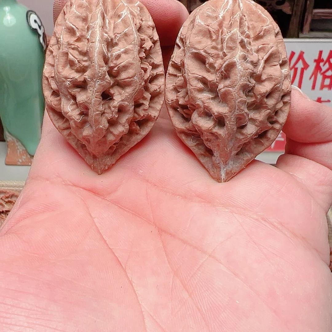 吊坠文玩核桃血龙骨