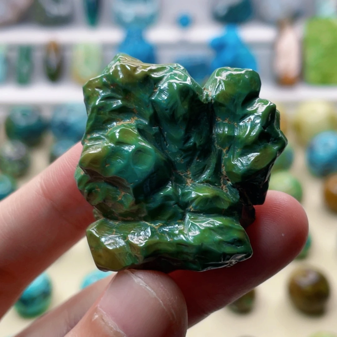 未镶嵌绿松石珠宝奇石