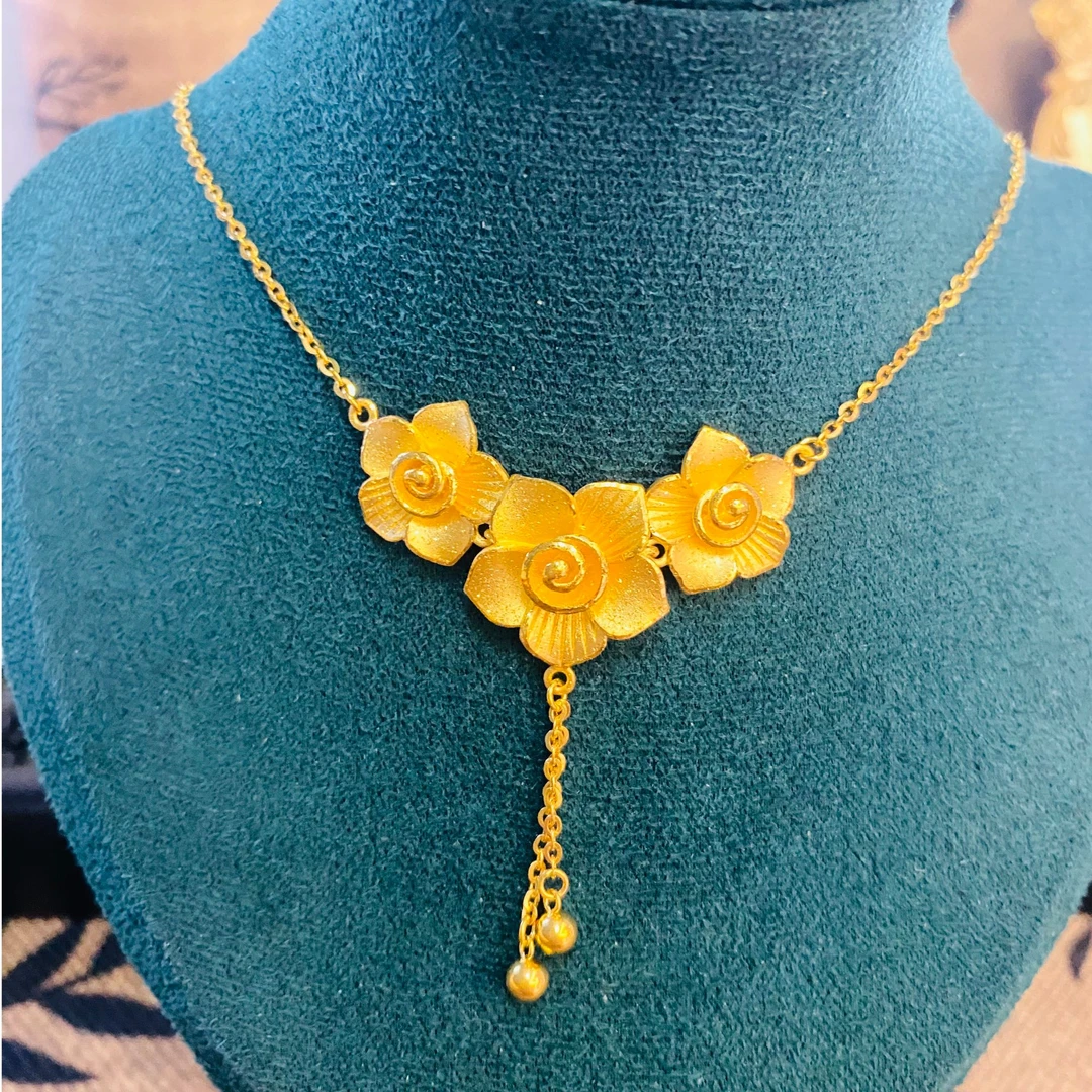 【小鹏黄金】足金999婚嫁系列三花项链16.29