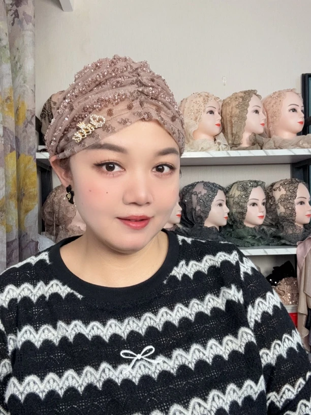 25重工钉珠休闲发戴帽帽 洋气透气舒适百搭