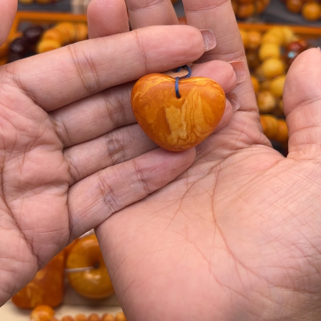 蜜蜡未镶嵌裸石蜜蜡W