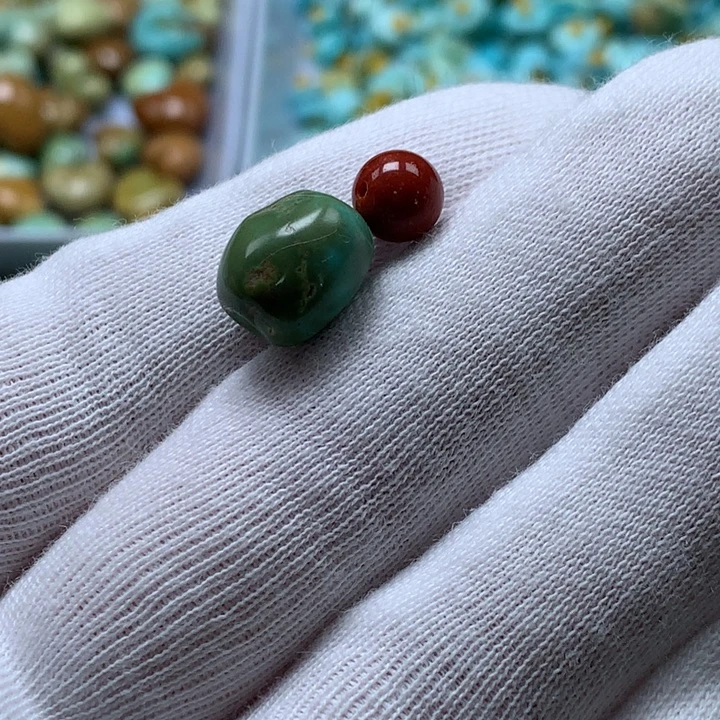 未镶嵌南红玛瑙珠宝奇石