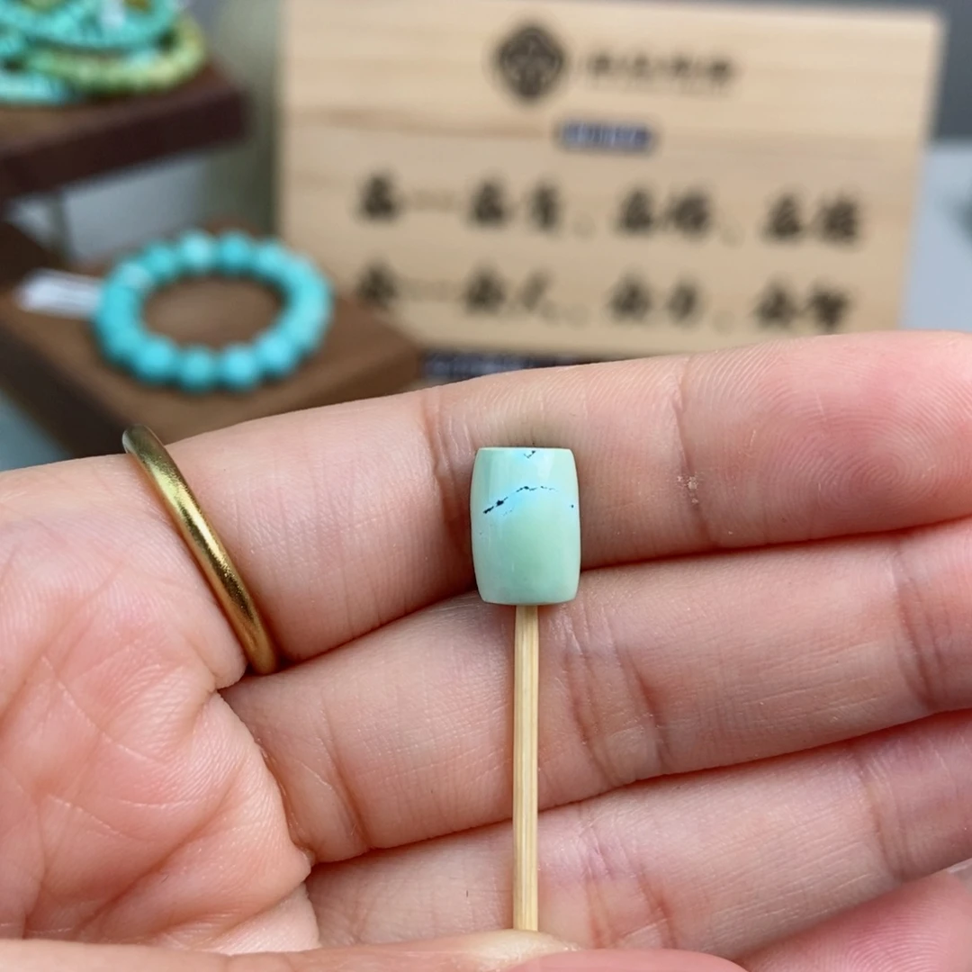 绿松石手串未镶嵌