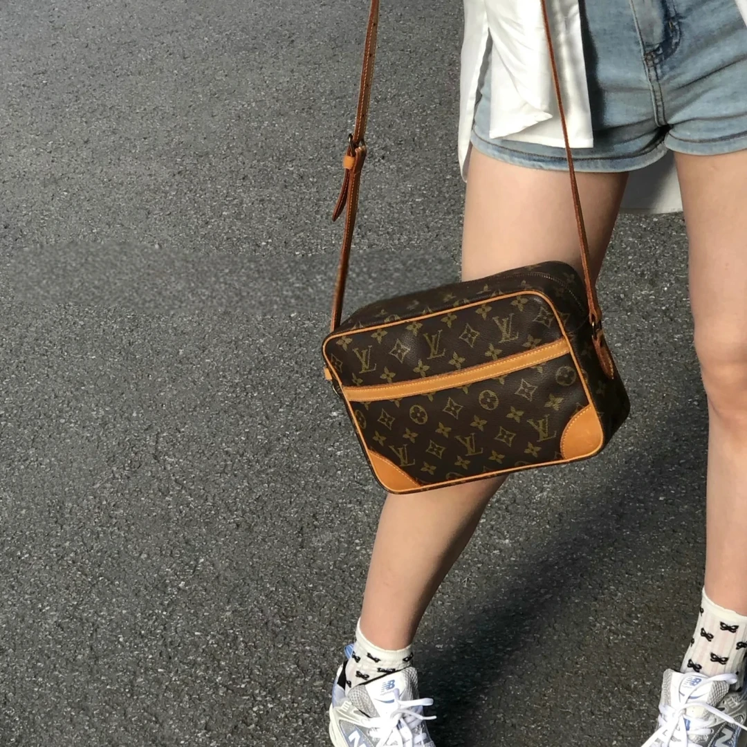 95新 LouisVuitton/路易威登 全原老花单肩斜挎相机包
