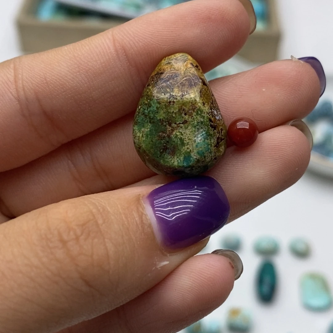 南红玛瑙未镶嵌珠宝半成品