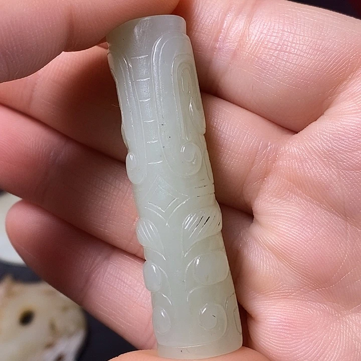 和田玉（糖玉）车挂未镶嵌路*