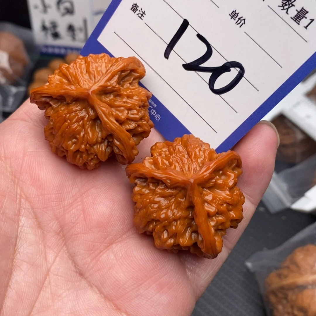 把件桃核盘山35momo