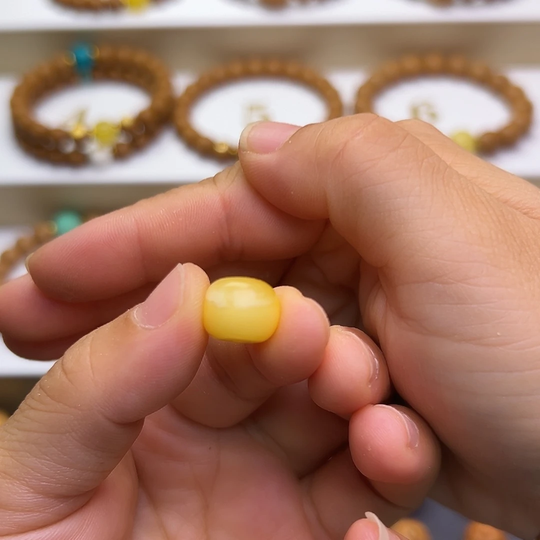 李***妍猴头核桃手串猴头核桃吊坠原矿蜡