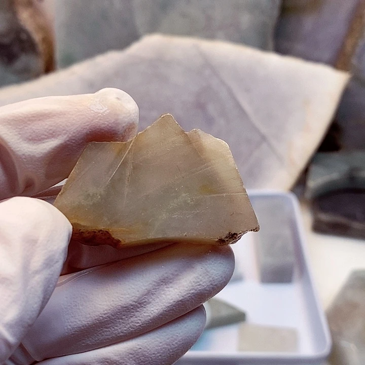 翡翠颈饰未镶嵌缅甸翡 翠A货边角