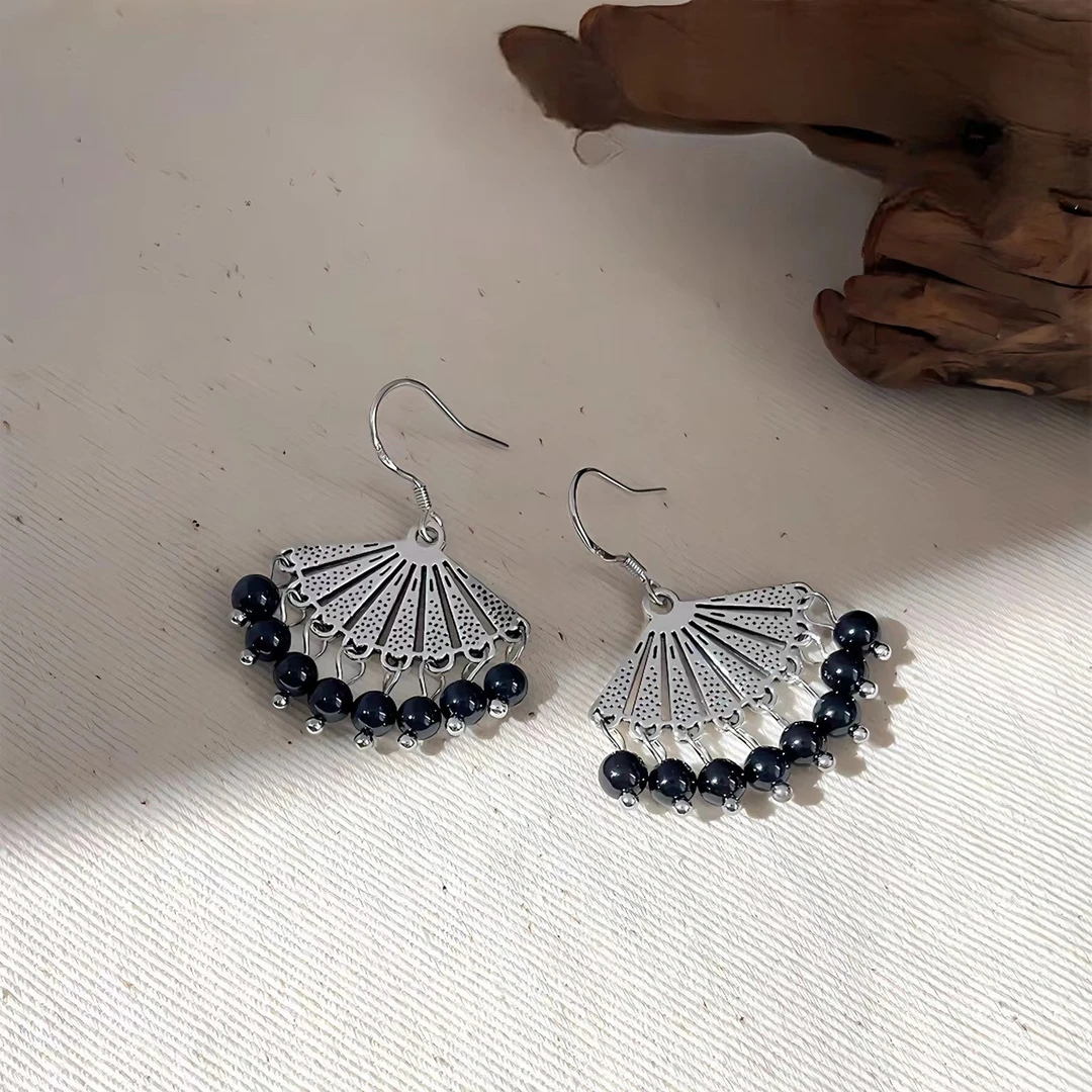 铜合金锆石耳饰 民族风扇形流苏耳环女高级设计感古风耳钉时尚耳