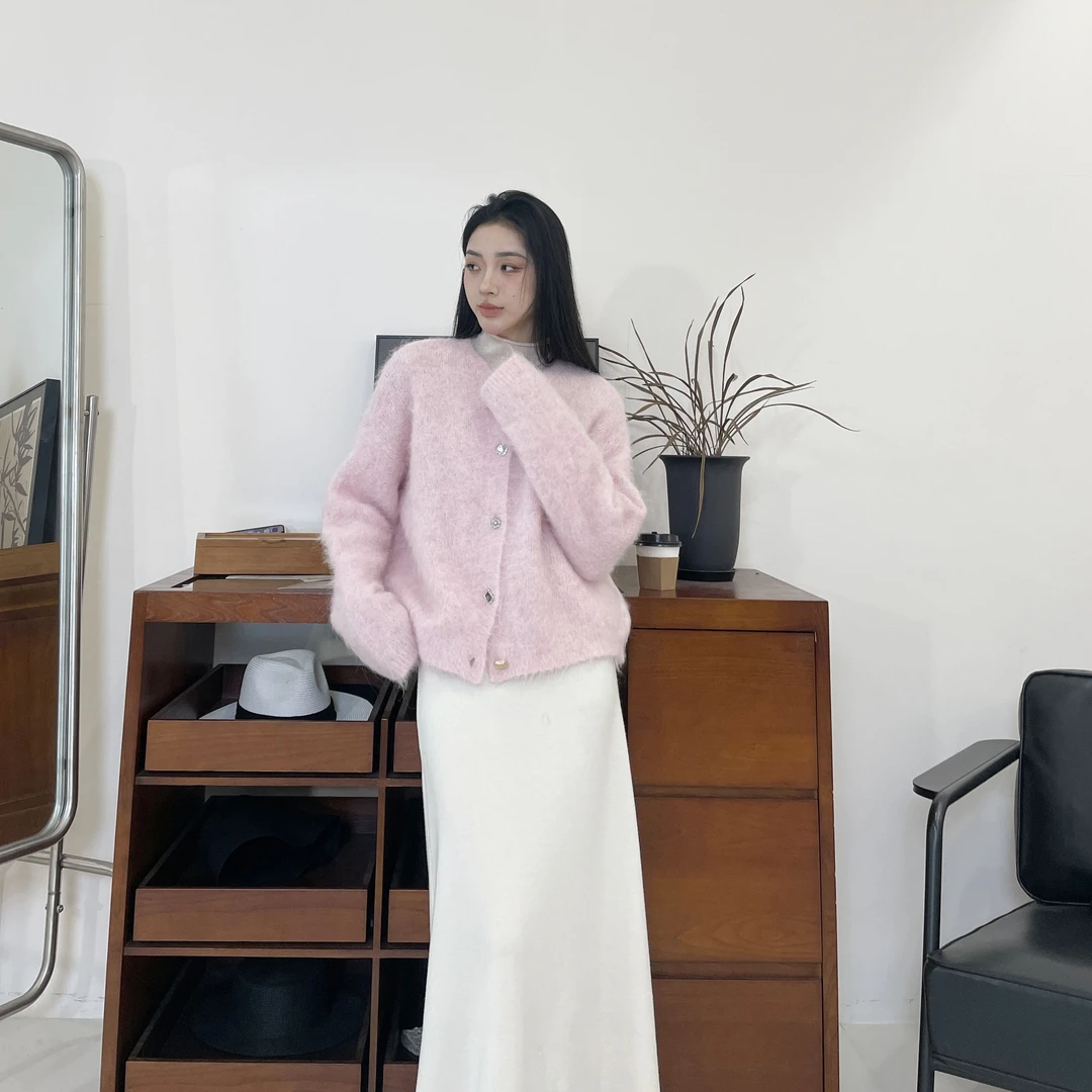 euri高比例羊驼毛丨异型扣丨柔软蓬松感圆领毛衣针织开衫-MY5558