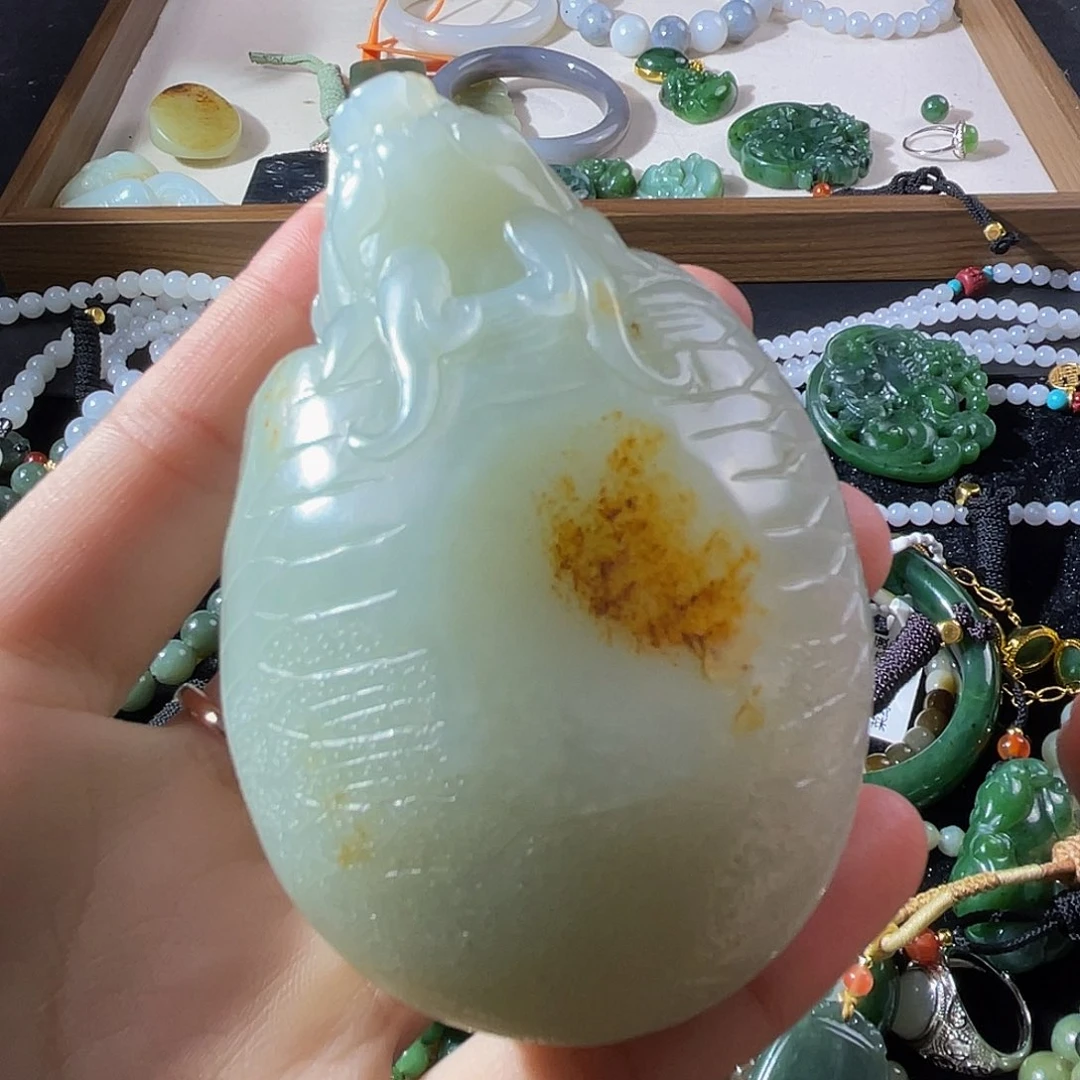 和田玉未镶嵌挂件