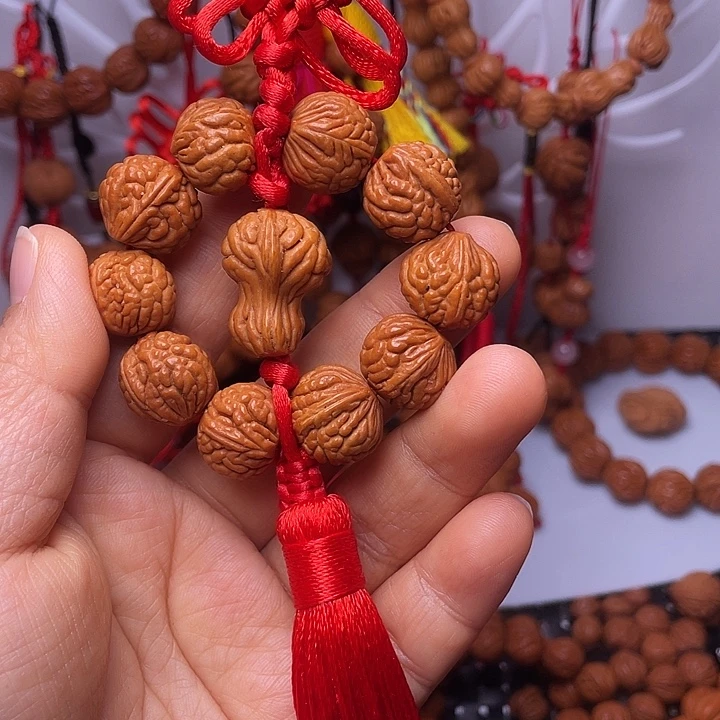 吊坠桃核龙纹桃枭