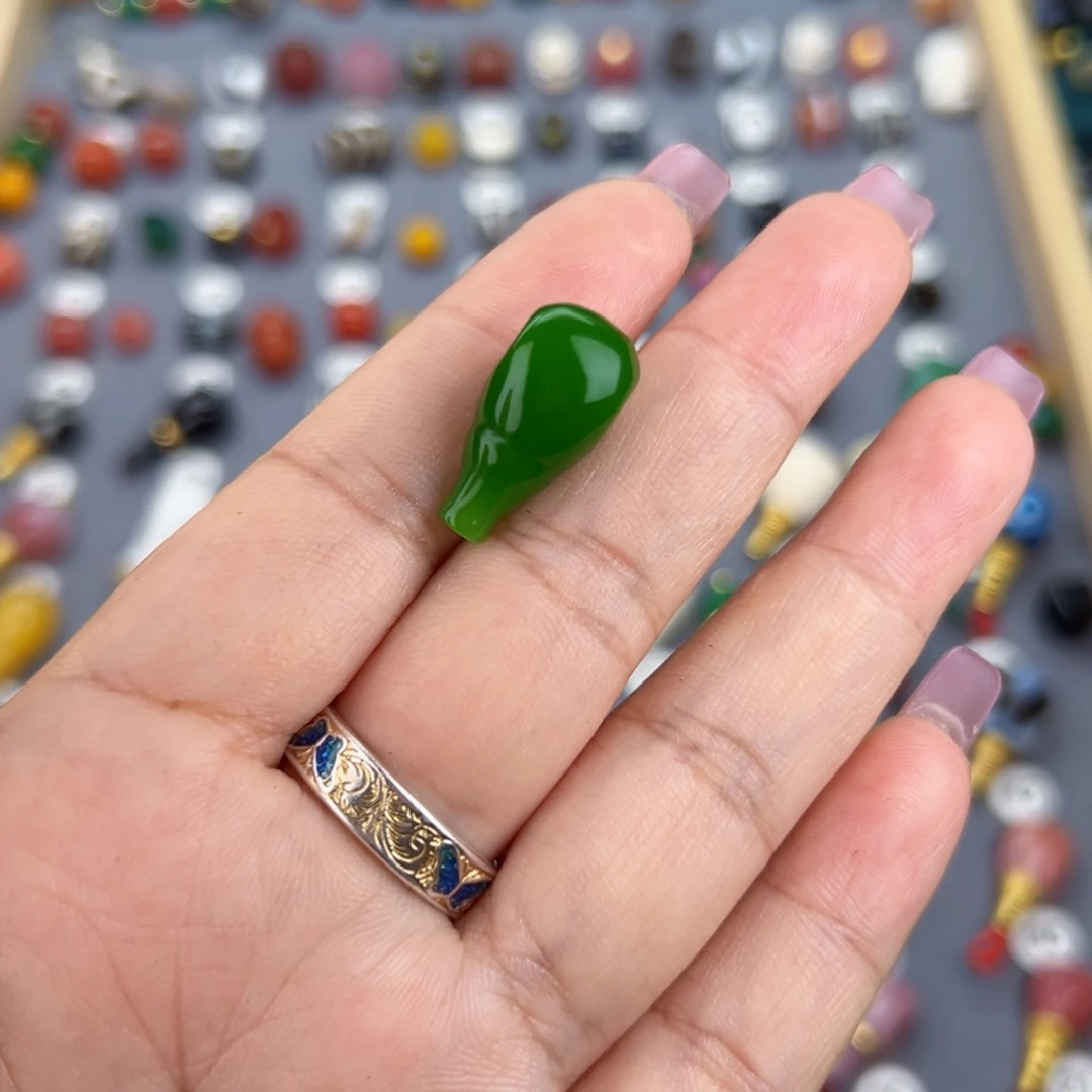 玛瑙/玉髓饰品未镶嵌罗***?