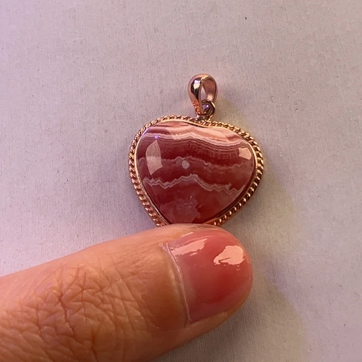 菱锰矿（红纹石）吊坠(赠链)银S925镶嵌z****中