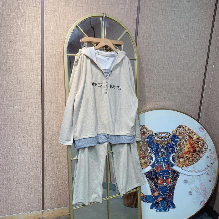 BQ778孕妇咖色休闲套装