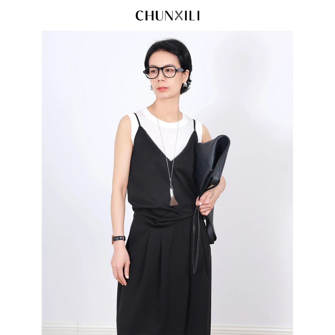 CHUNXILI/春熙里 时尚气质V领吊带上衣D02S51044