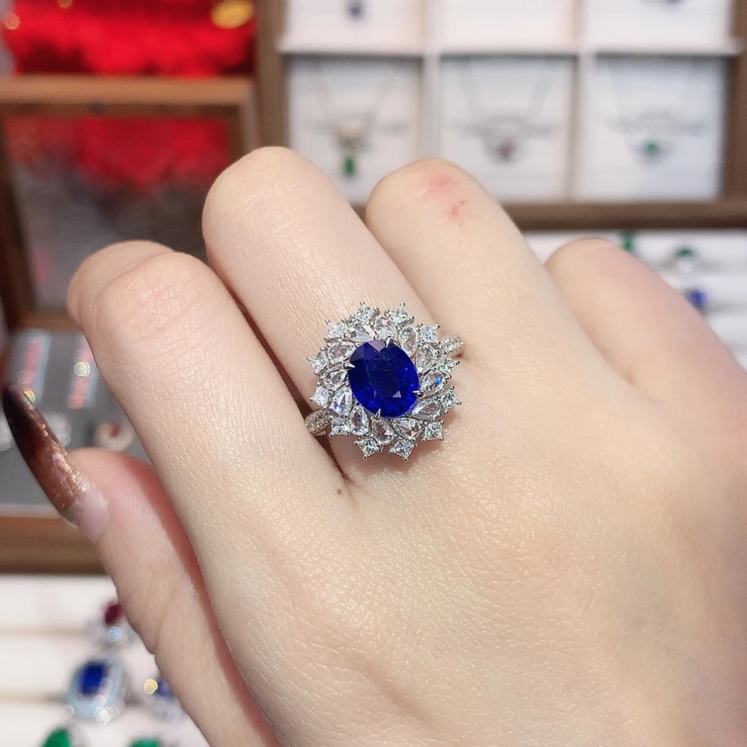 戒指蓝宝石18K金镶嵌2.56ct/天然宝石/七天无理由