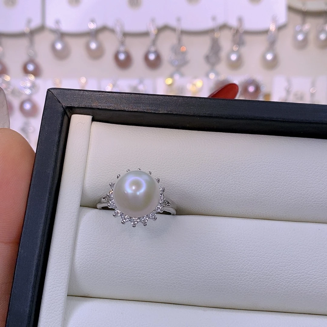 颈饰未镶嵌淡水珍珠