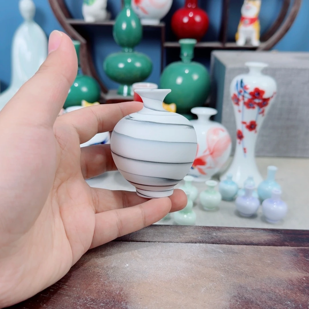 陶瓷手工小花器摆件