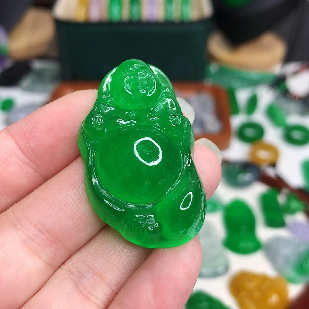 翡翠未镶嵌颈饰吊坠