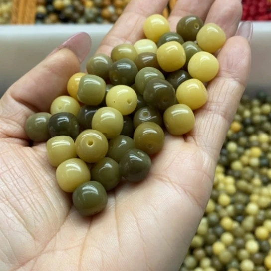 吊坠白玉菩提11双色桶100卡灯牌宠100