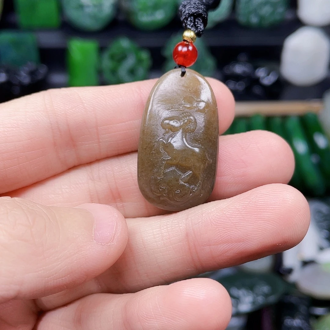 和田玉未镶嵌珠宝奇石