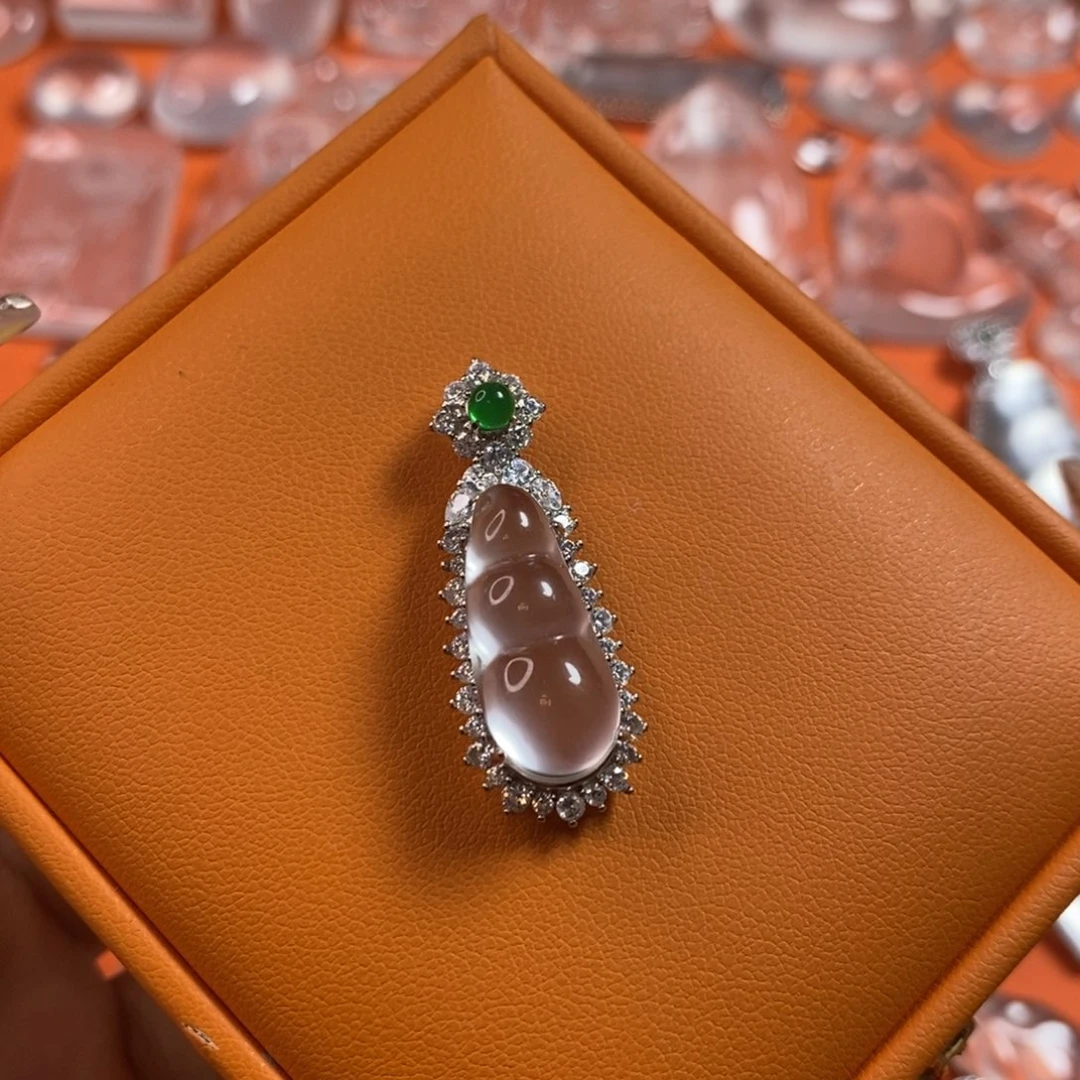 石英质玉黑钢豆子银S925镶嵌酒*