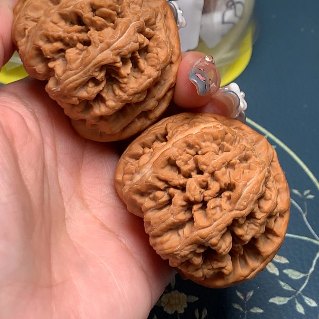 遇***方把件文玩核桃49-21349-8