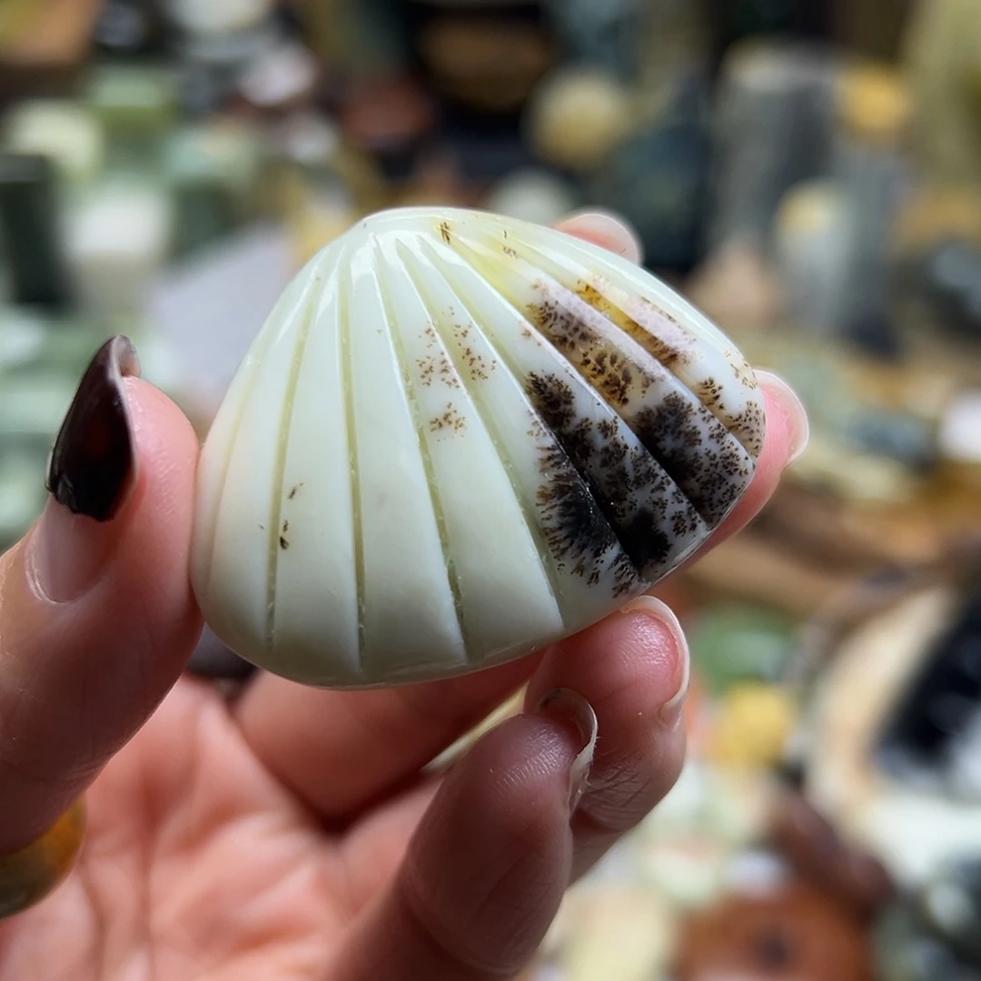 岫玉未镶嵌颈饰水草辈辈福