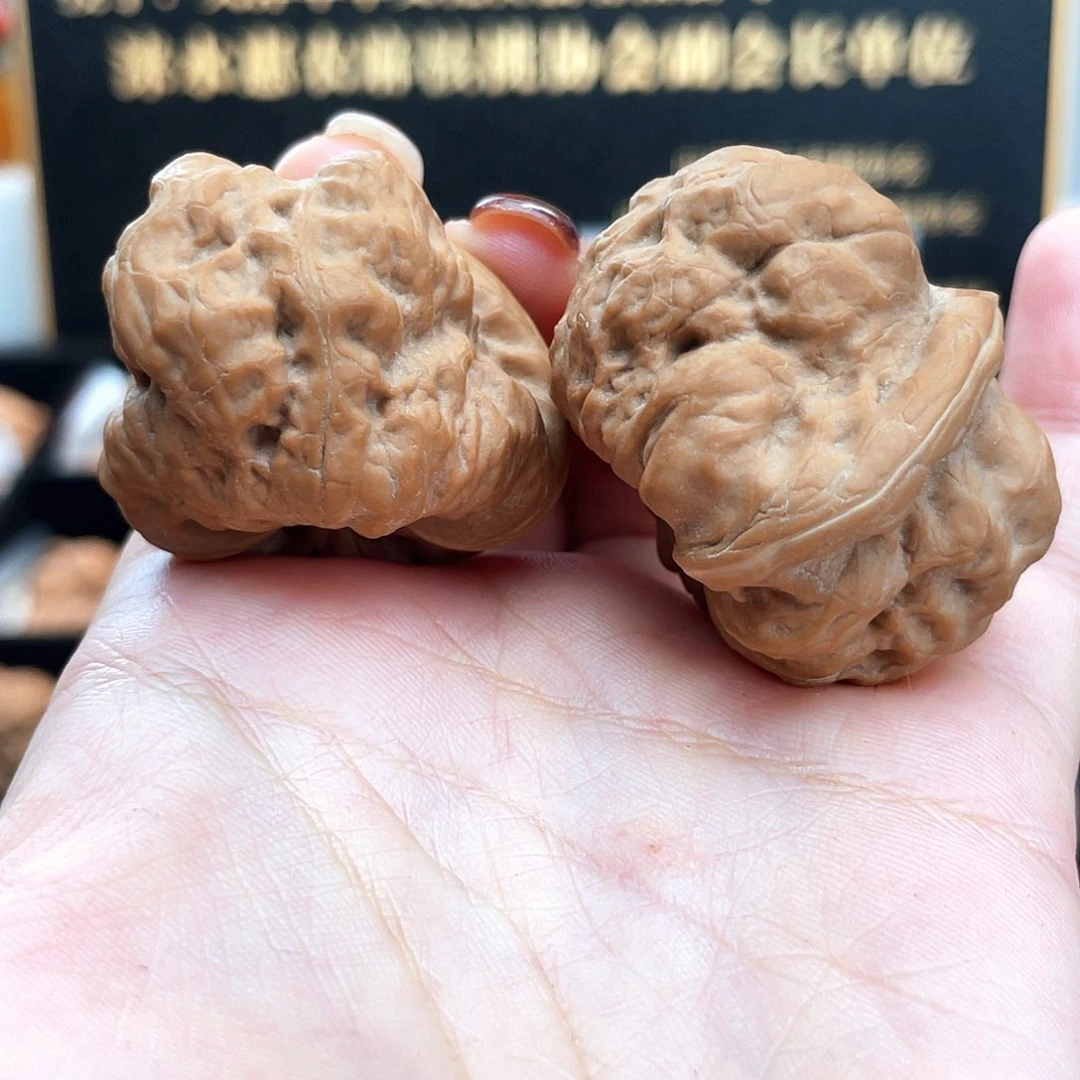 把件文玩核桃41毕业级古蟾爆肉三角桩41s1