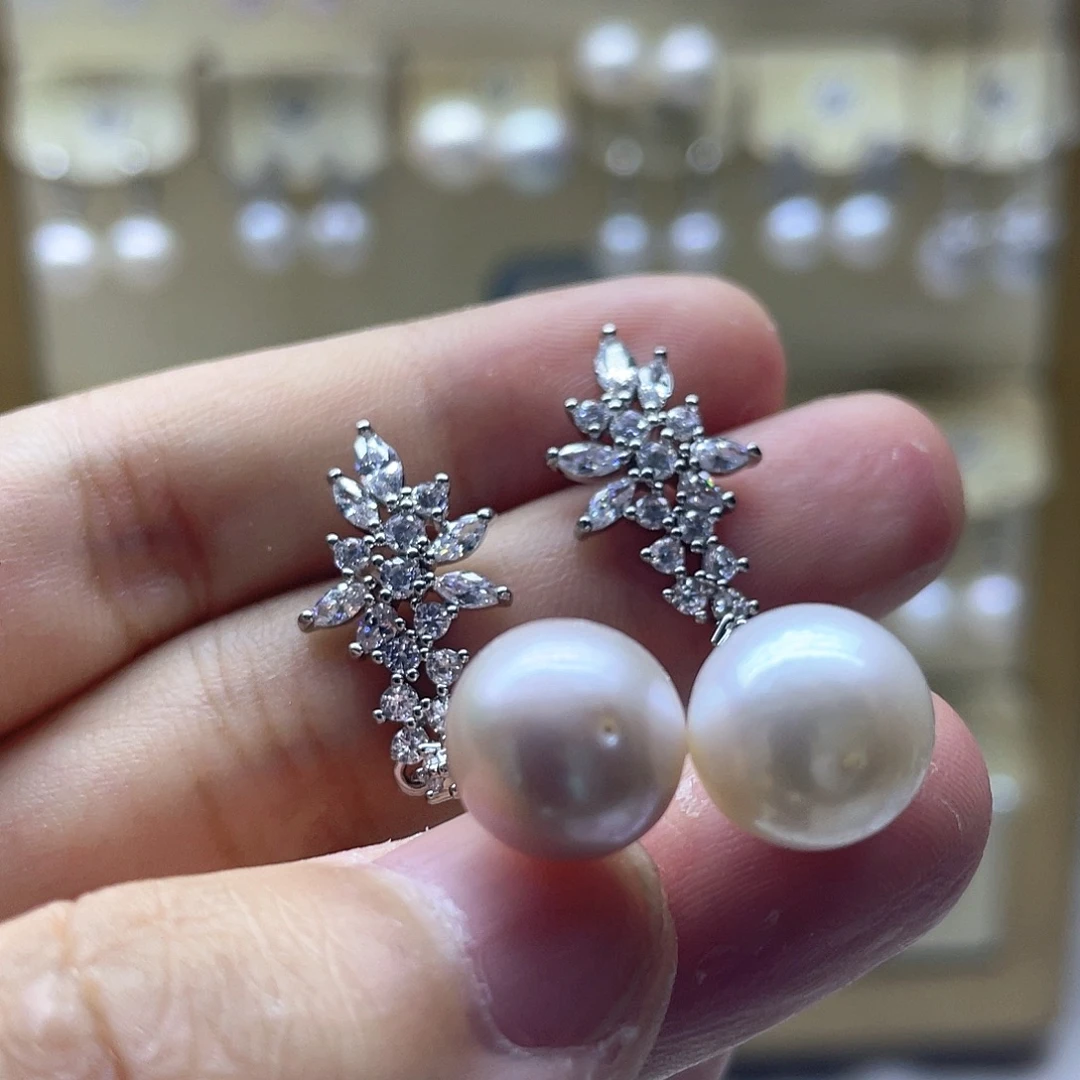 银S925镶嵌耳饰淡水珍珠