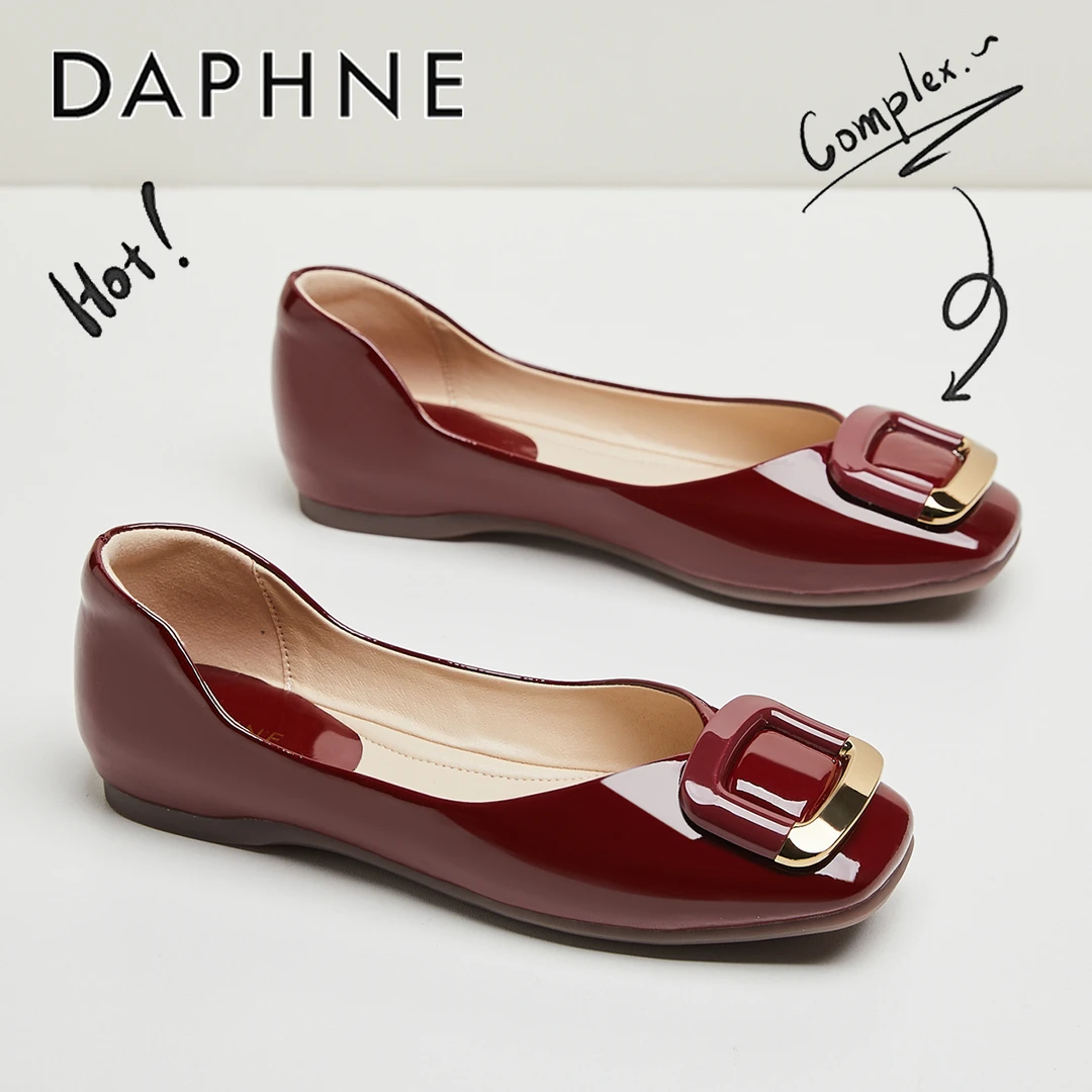 达芙妮红色单鞋女士平底鞋子2025新款秋季女鞋瓢鞋四级船鞋浅口鞋