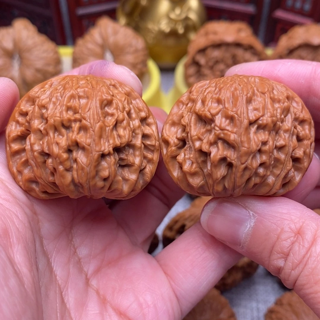 文玩核桃把件精品绝配山地正磨39尺