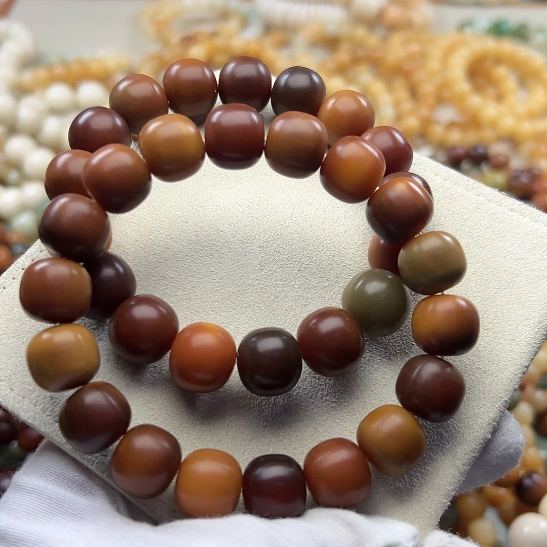 菩提根/象牙果吊坠鑫****鑫13➕干磨油糕两条300