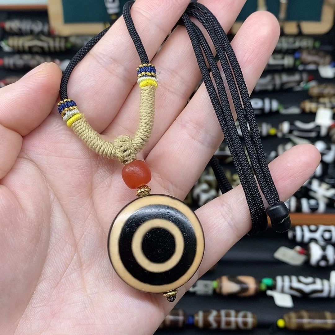 玛瑙/玉髓（覆膜）合金颈饰