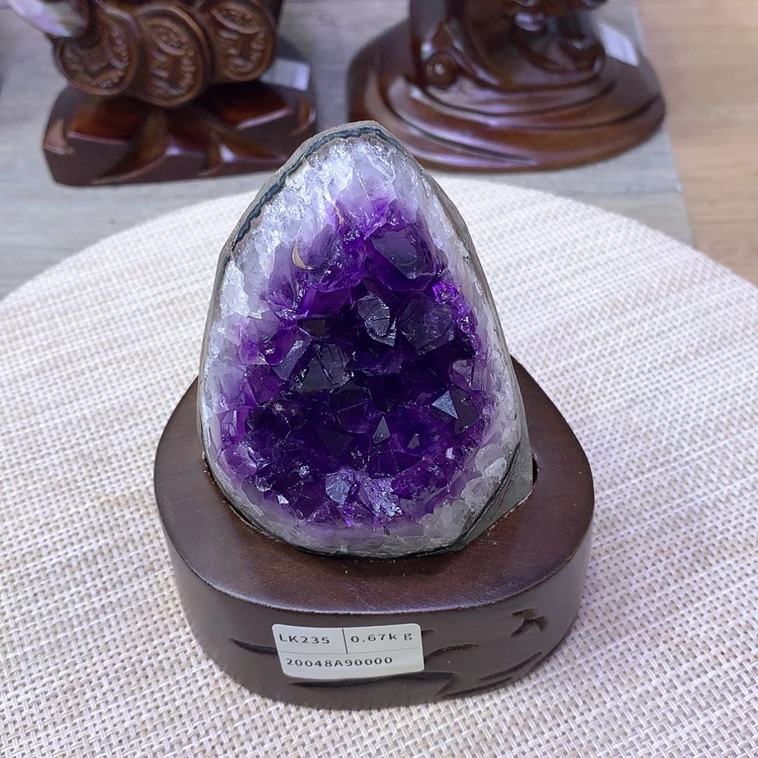 紫晶大型摆件（非配饰）未镶嵌