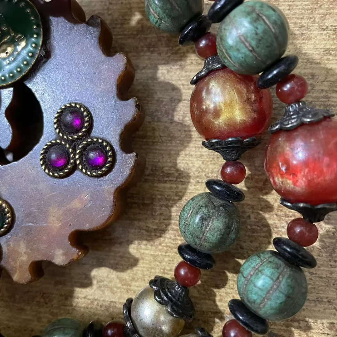 446----绿 长串 下坠牌 藏品