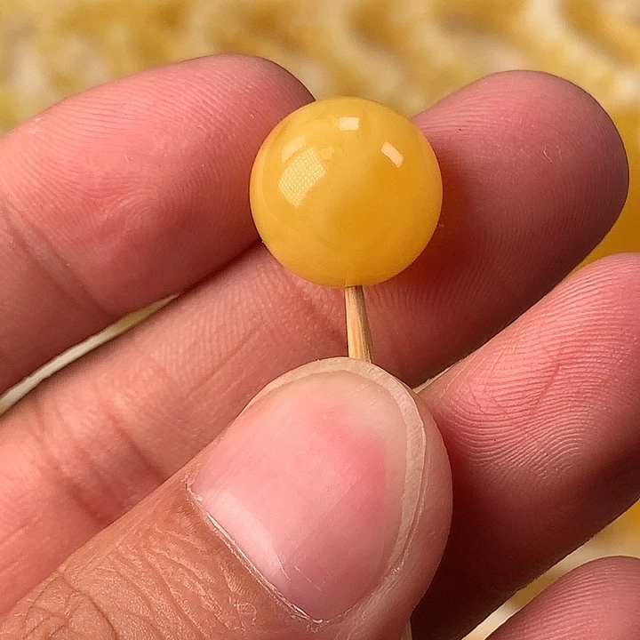 未镶嵌琥珀裸石卡13+
