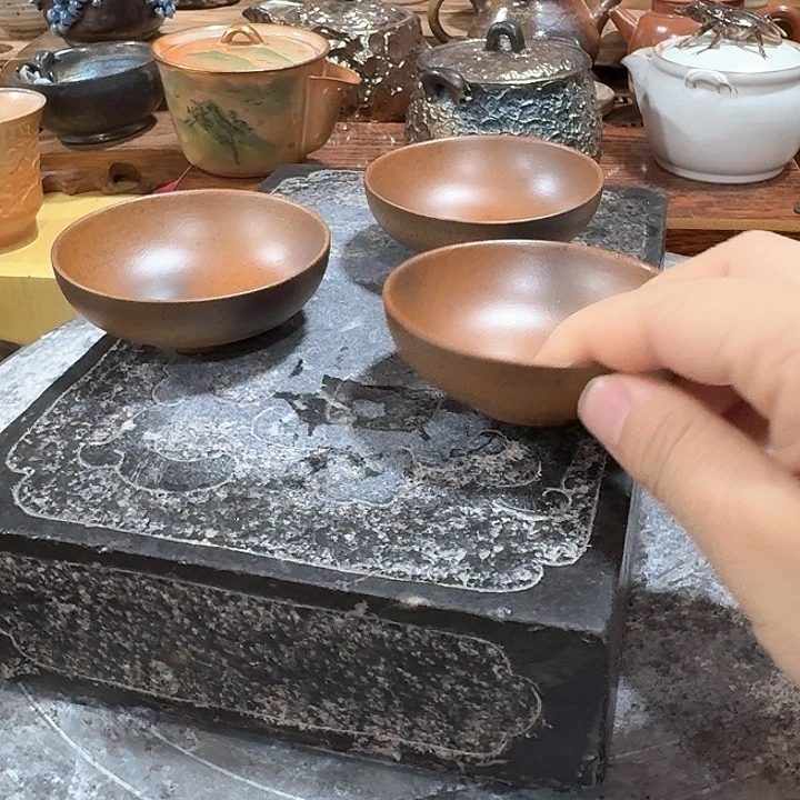 陶烧杯杯薄胎。品茗赏